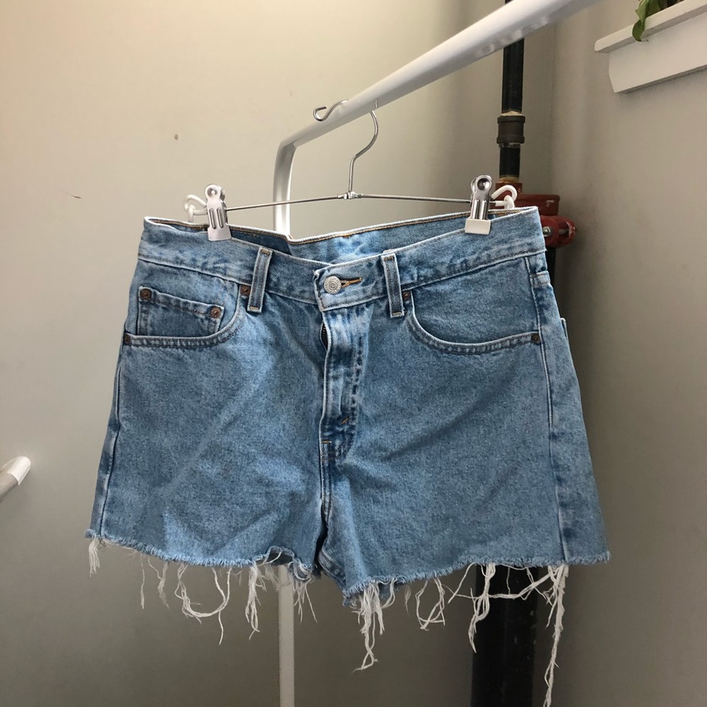 Vintage Levi’s Denim Shorts Size 30
